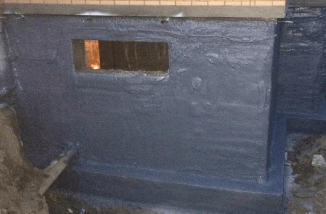 Гидроизоляция цоколя полимочевиной